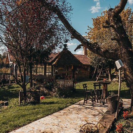 Gresna Pilnica Hotel Klenovnik Exterior photo